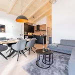 Falken 6 Apartment *