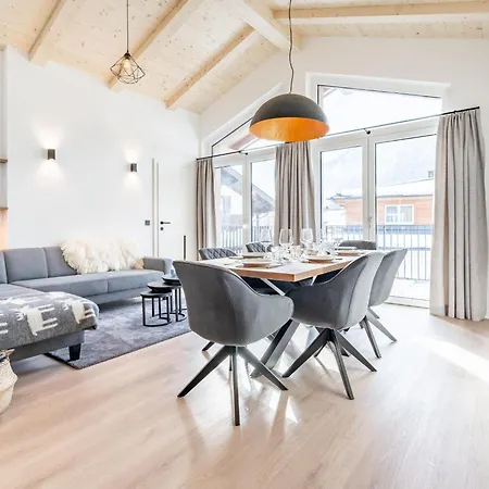 アパート Falken 6 カプルーン