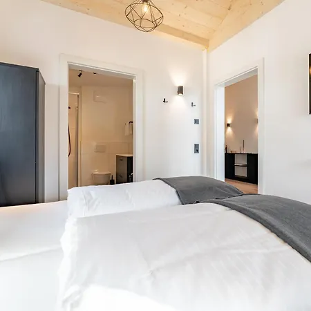 Falken 6 Apartment *