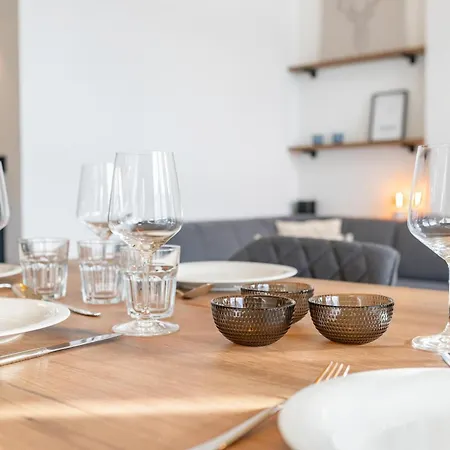 Apartment Falken 6 *