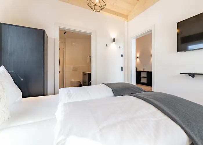 Falken 6 Apartmán *